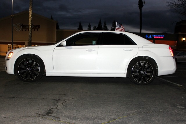 2012 Chrysler 300 Base