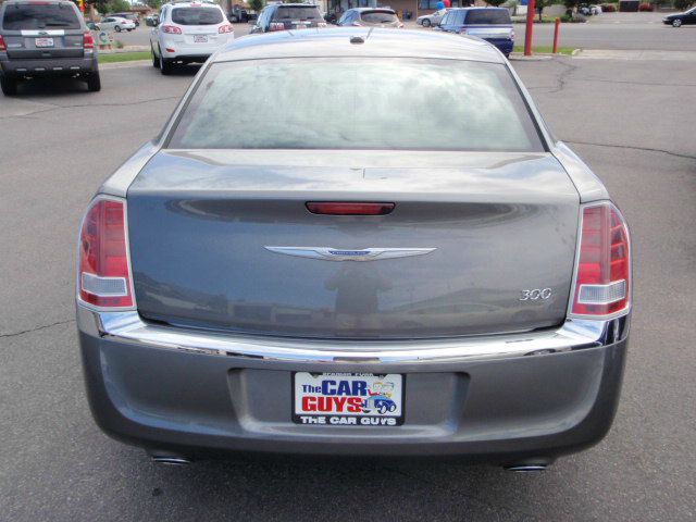 2012 Chrysler 300 Base