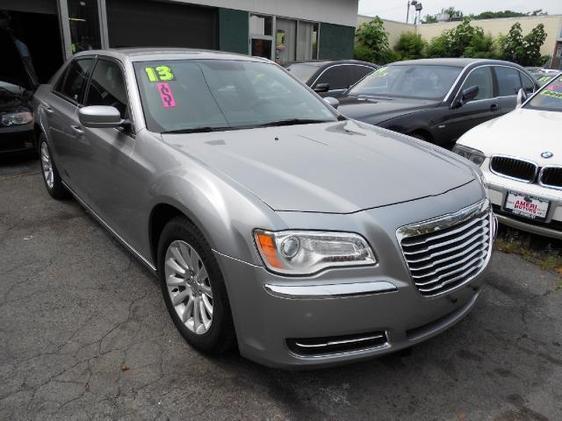 2013 Chrysler 300 5.6S