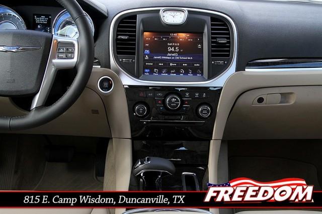 2013 Chrysler 300 Base