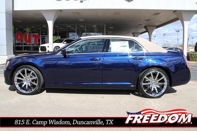 2013 Chrysler 300 Base