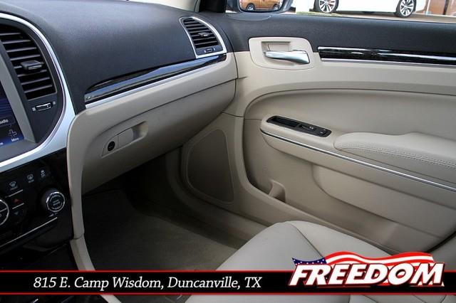 2013 Chrysler 300 Base