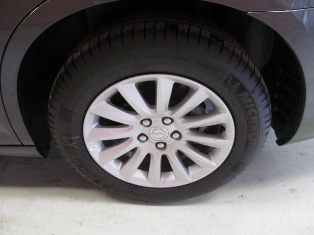 2013 Chrysler 300 Unknown