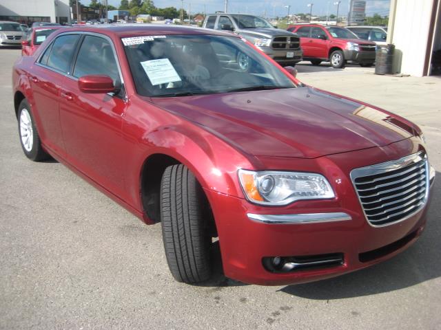 2013 Chrysler 300 Base