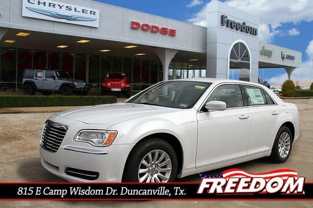 2013 Chrysler 300 Unknown