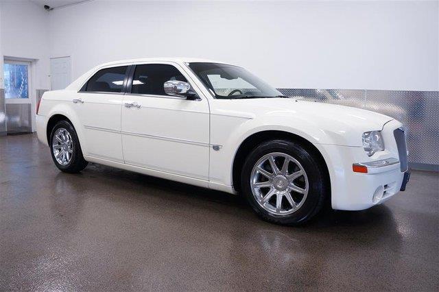 2005 Chrysler 300C Regular Cab