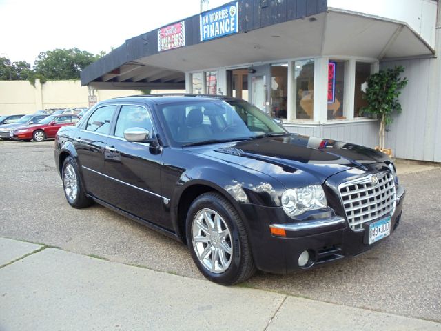 2005 Chrysler 300C Regular Cab