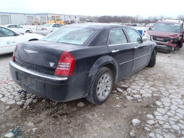 2005 Chrysler 300C Regular Cab