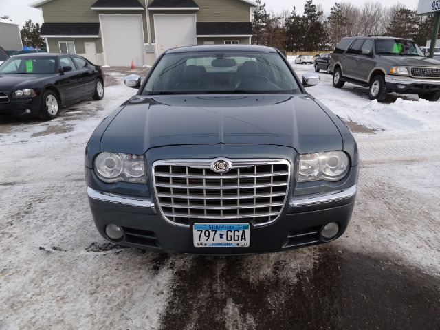 2005 Chrysler 300C Regular Cab