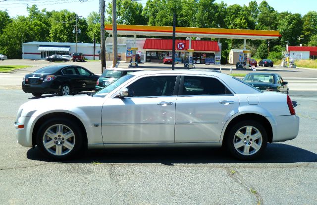 2005 Chrysler 300C GT Ram Air