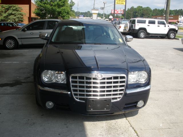 2005 Chrysler 300C Regular Cab