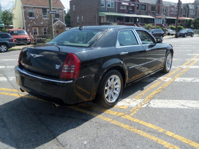 2005 Chrysler 300C C320w