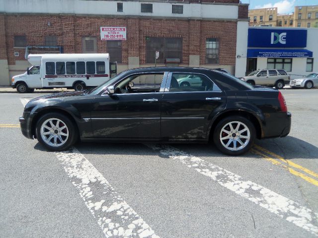 2005 Chrysler 300C C320w