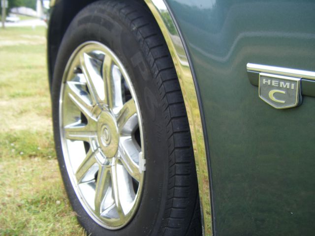 2005 Chrysler 300C Regular Cab