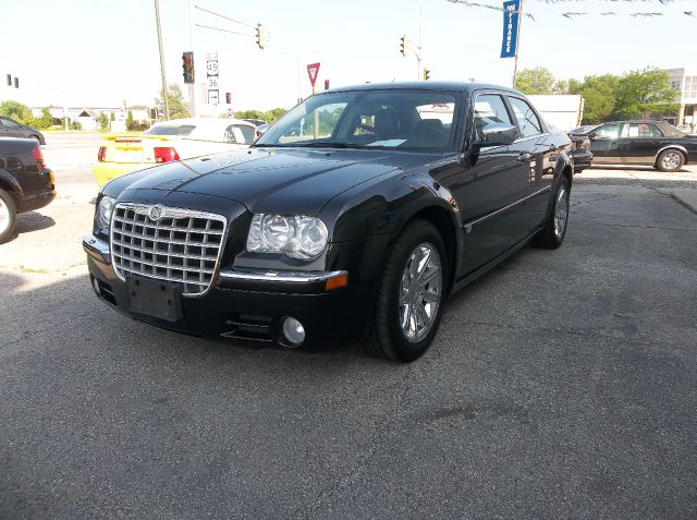 2005 Chrysler 300C Regular Cab