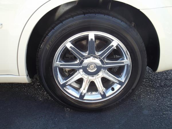 2005 Chrysler 300C Base