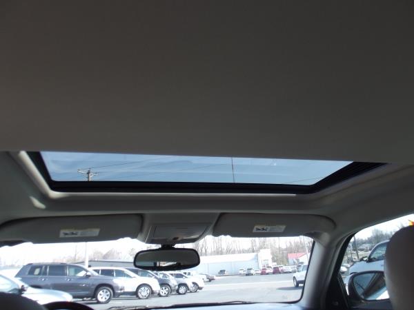 2005 Chrysler 300C Base