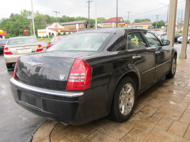 2006 Chrysler 300C Unknown