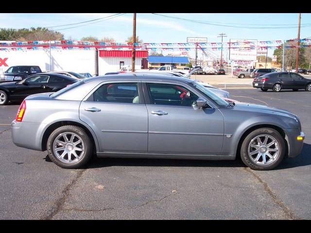 2006 Chrysler 300C Regular Cab