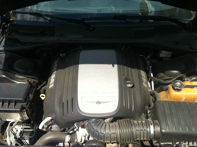 2006 Chrysler 300C Regular Cab