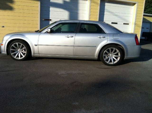 2006 Chrysler 300C GT LOW Miles