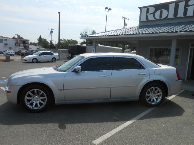 2006 Chrysler 300C C240 4dr Sdn 2.6L Sedan