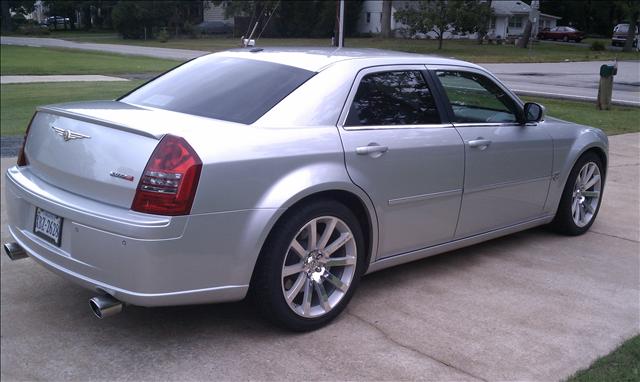 2006 Chrysler 300C XLS 4WD