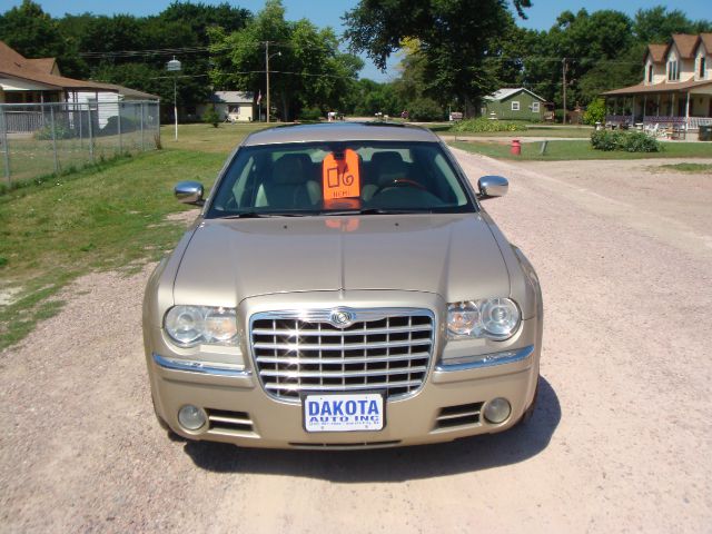 2006 Chrysler 300C Regular Cab