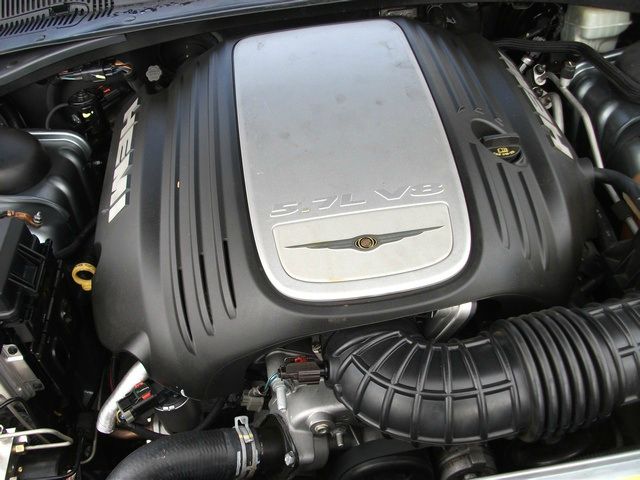 2006 Chrysler 300C Regular Cab