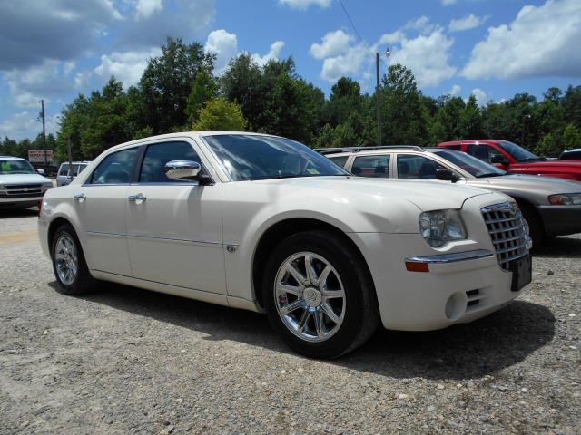 2006 Chrysler 300C Regular Cab