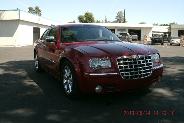 2006 Chrysler 300C Unknown