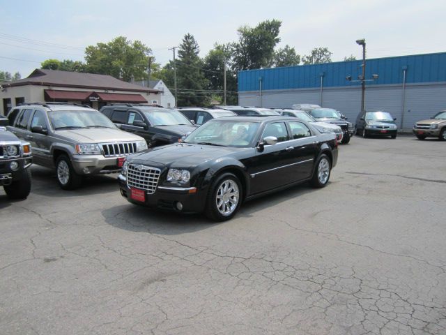 2006 Chrysler 300C Regular Cab