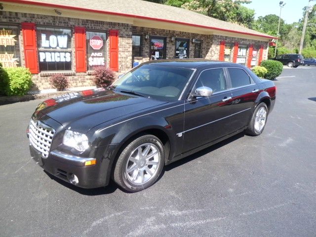 2006 Chrysler 300C Regular Cab