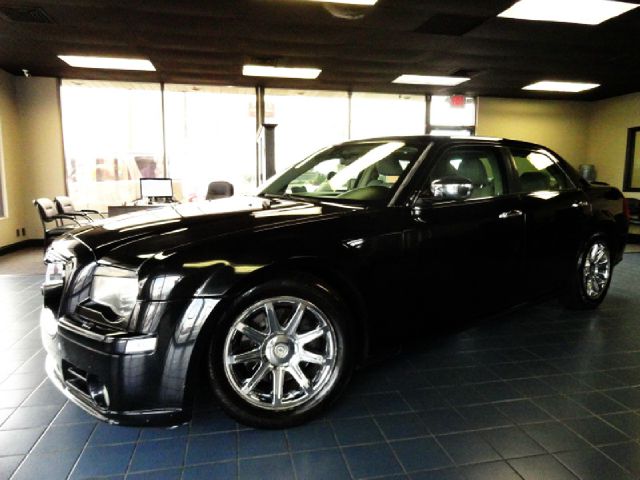 2006 Chrysler 300C Regular Cab