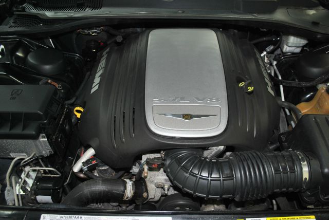 2006 Chrysler 300C Regular Cab