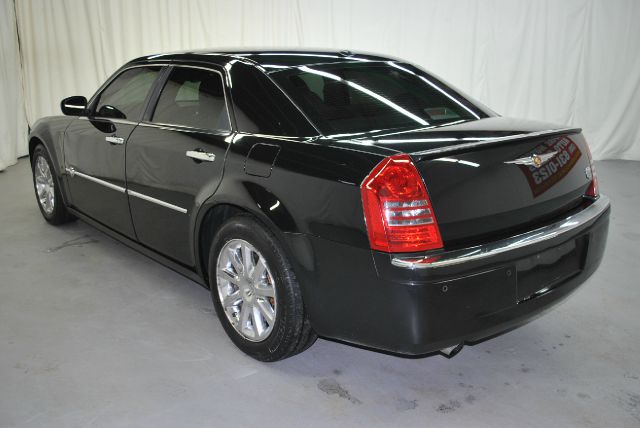 2006 Chrysler 300C Regular Cab