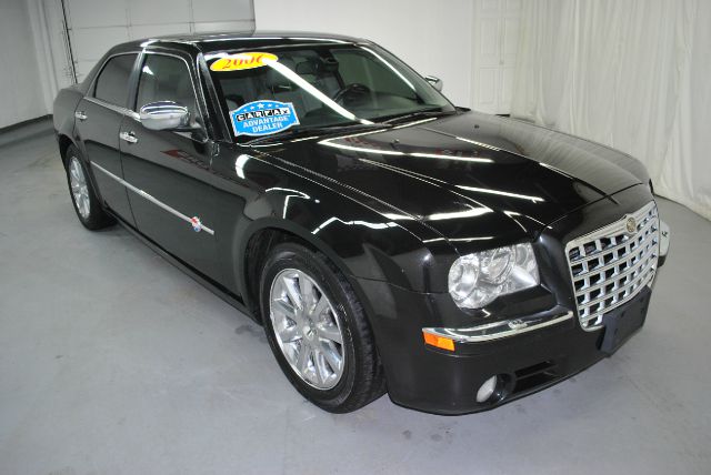 2006 Chrysler 300C Regular Cab