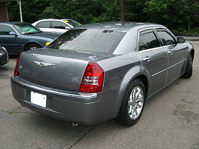 2006 Chrysler 300C Regular Cab