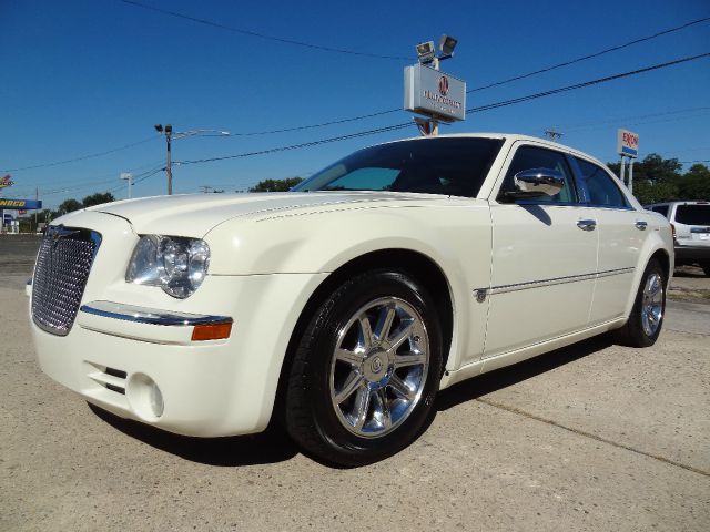 2006 Chrysler 300C Unknown
