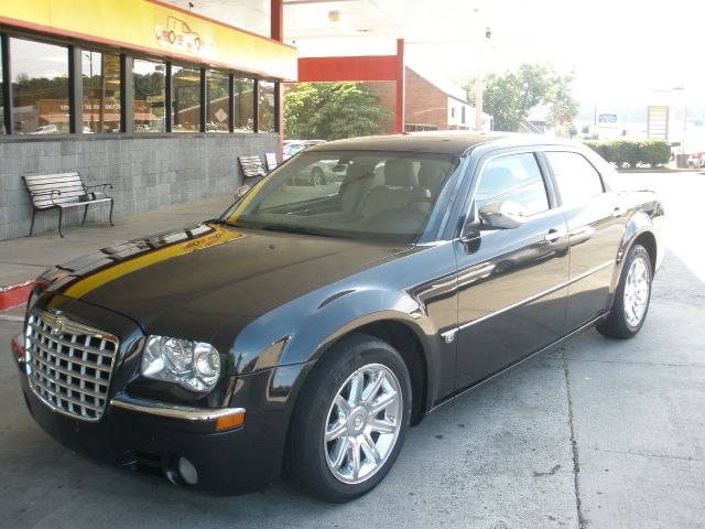 2006 Chrysler 300C Regular Cab