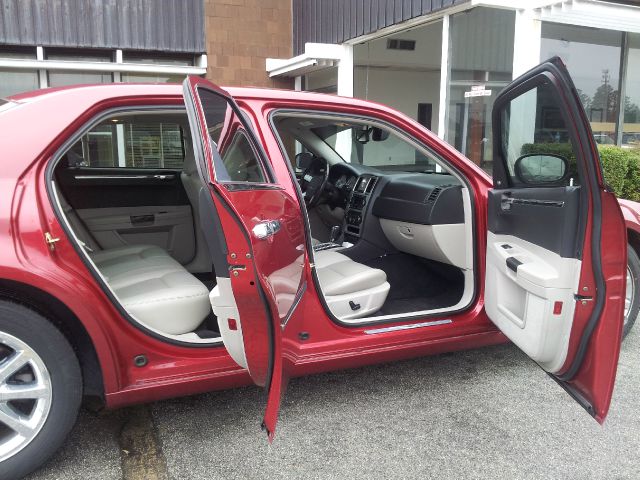 2006 Chrysler 300C Regular Cab