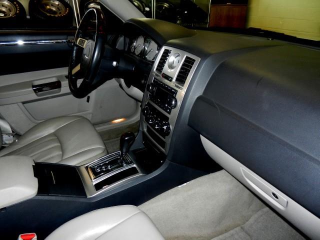 2007 Chrysler 300C M-class