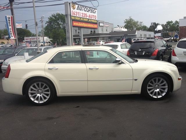 2007 Chrysler 300C Regular Cab