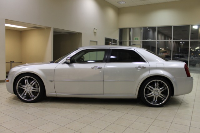 2007 Chrysler 300C Sle/4wd