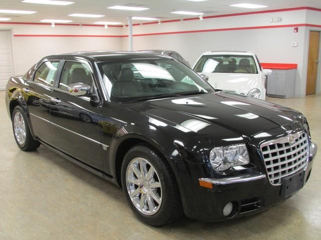 2007 Chrysler 300C Regular Cab