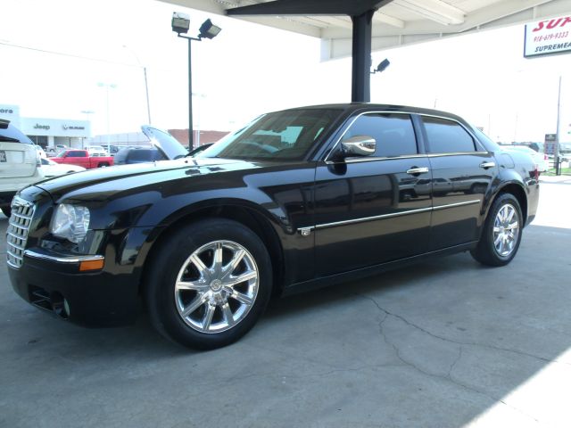 2007 Chrysler 300C Regular Cab