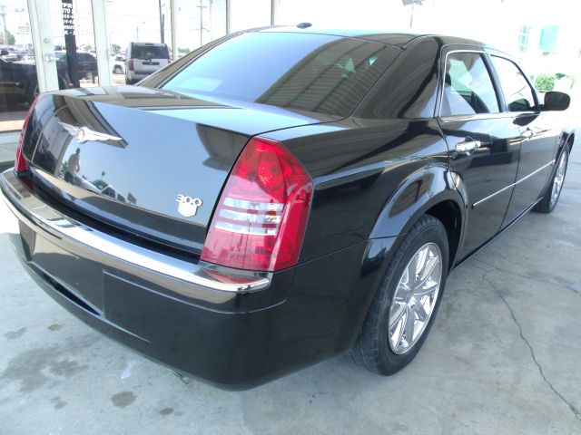 2007 Chrysler 300C Regular Cab