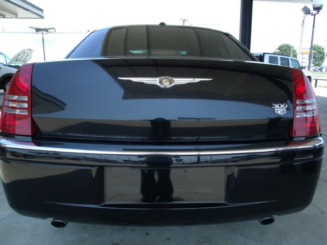 2007 Chrysler 300C Regular Cab