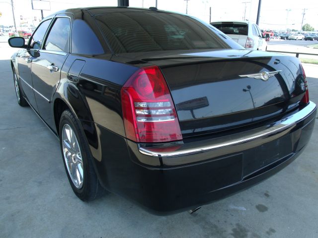2007 Chrysler 300C Regular Cab