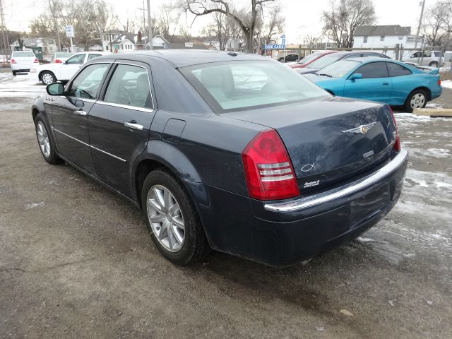 2007 Chrysler 300C EX-L W/dvd System